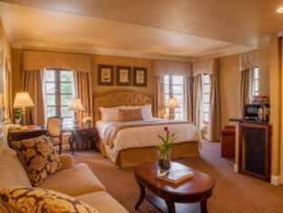 Western Sunset Plaza Hotel